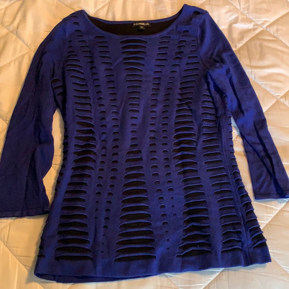 Express Blue Lightweight 3/4 sleeve sweater